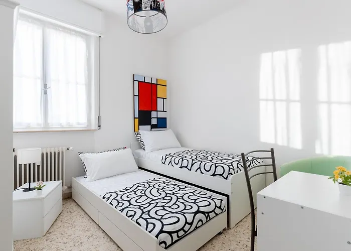 Appartement Guesthost - Penthouse - Terrace With View Pisa
